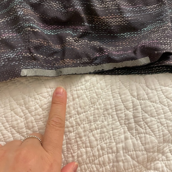 Lululemon Surge Shorts Size M - Picture 8 of 9